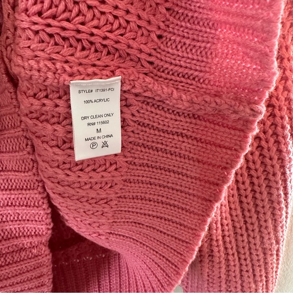 All in Favor V-Neck Balloon Sleeve Pink Knit Sweater Medium - Picture 7 of 7